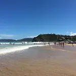 Suites Geriba -Ar Condicionado - Banheiro Privativo - Pertinho Da Praia
