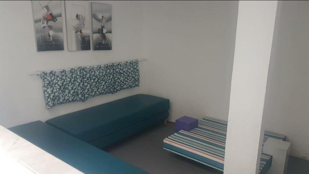 Suites Geriba -ar Condicionado - Banheiro Privativo - Pertinho Da Praia * Armacao dos Buzios